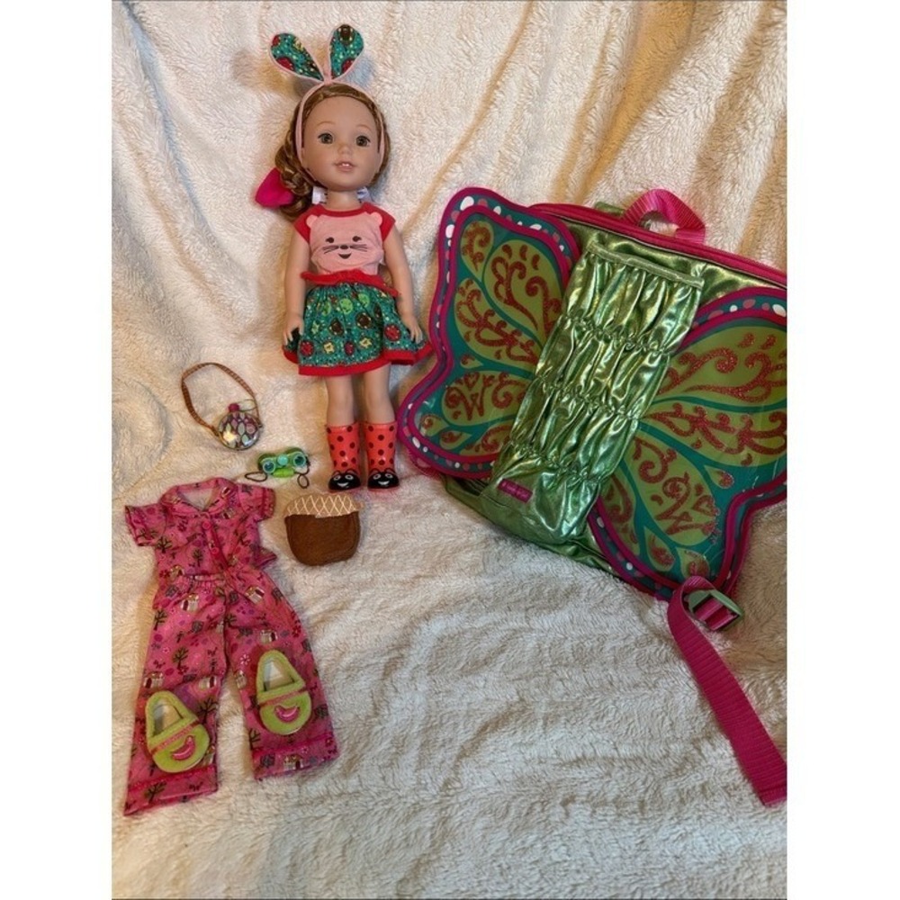 American Girl WellieWishers Willa Doll Bundle with Butterfly Backpack & Pajamas